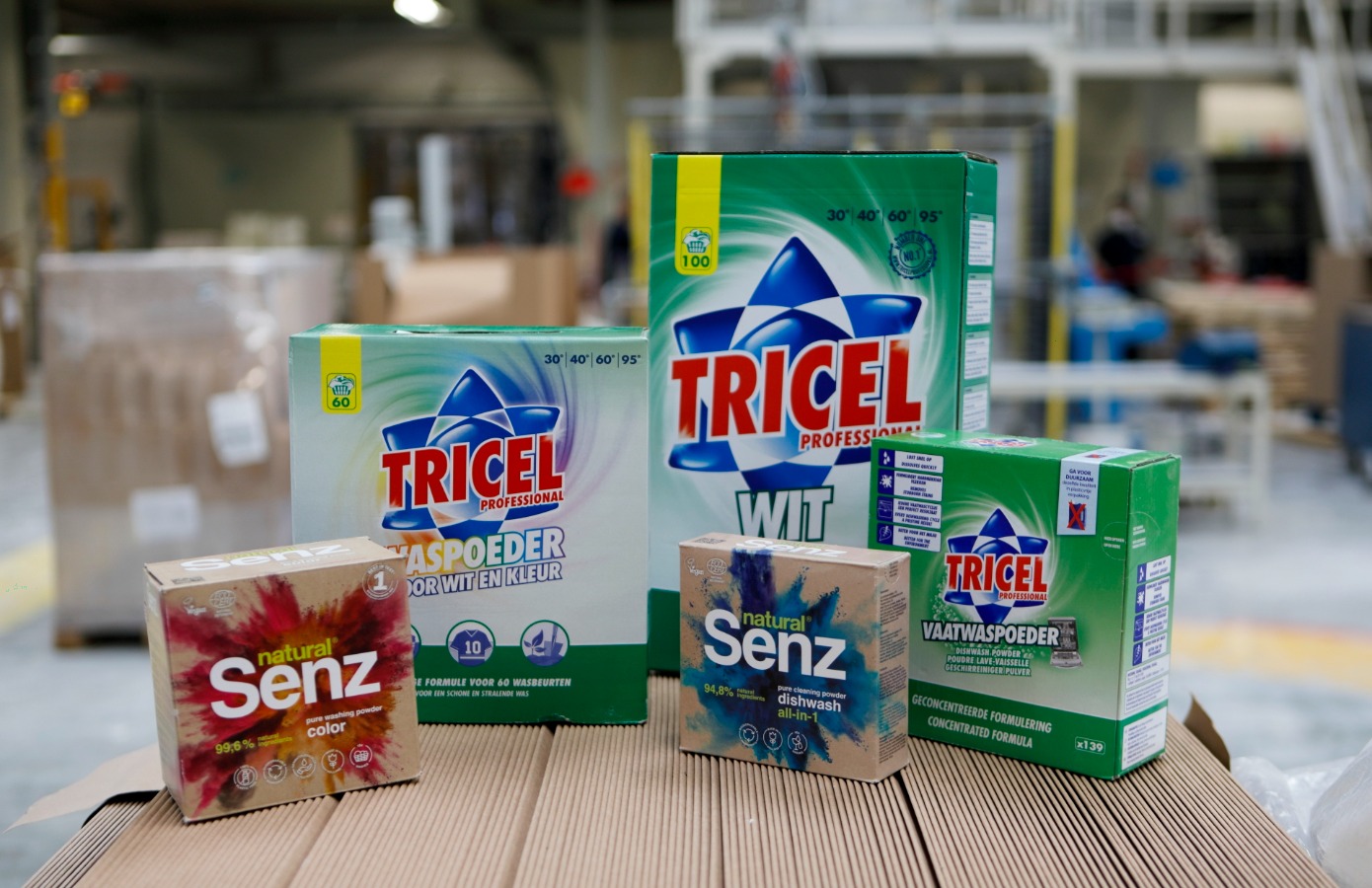 wasmiddelen laten produceren